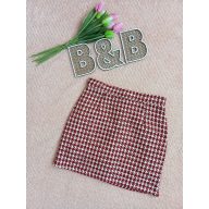 Piros kötött szoknya