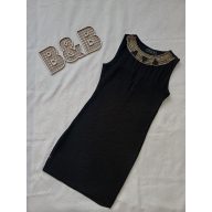 Elegáns fekete mini ruha